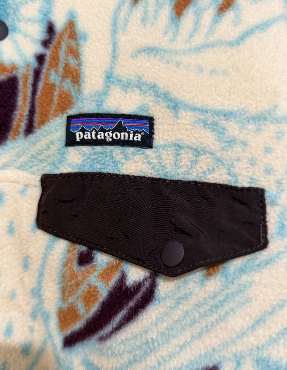 Patagonia Synchilla Snap-T Fleece | Estampado Búhos | Talla indicada M
