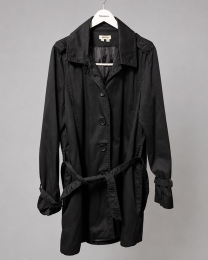 Trench coat negro clásico| Marca Appraisal | Talla L