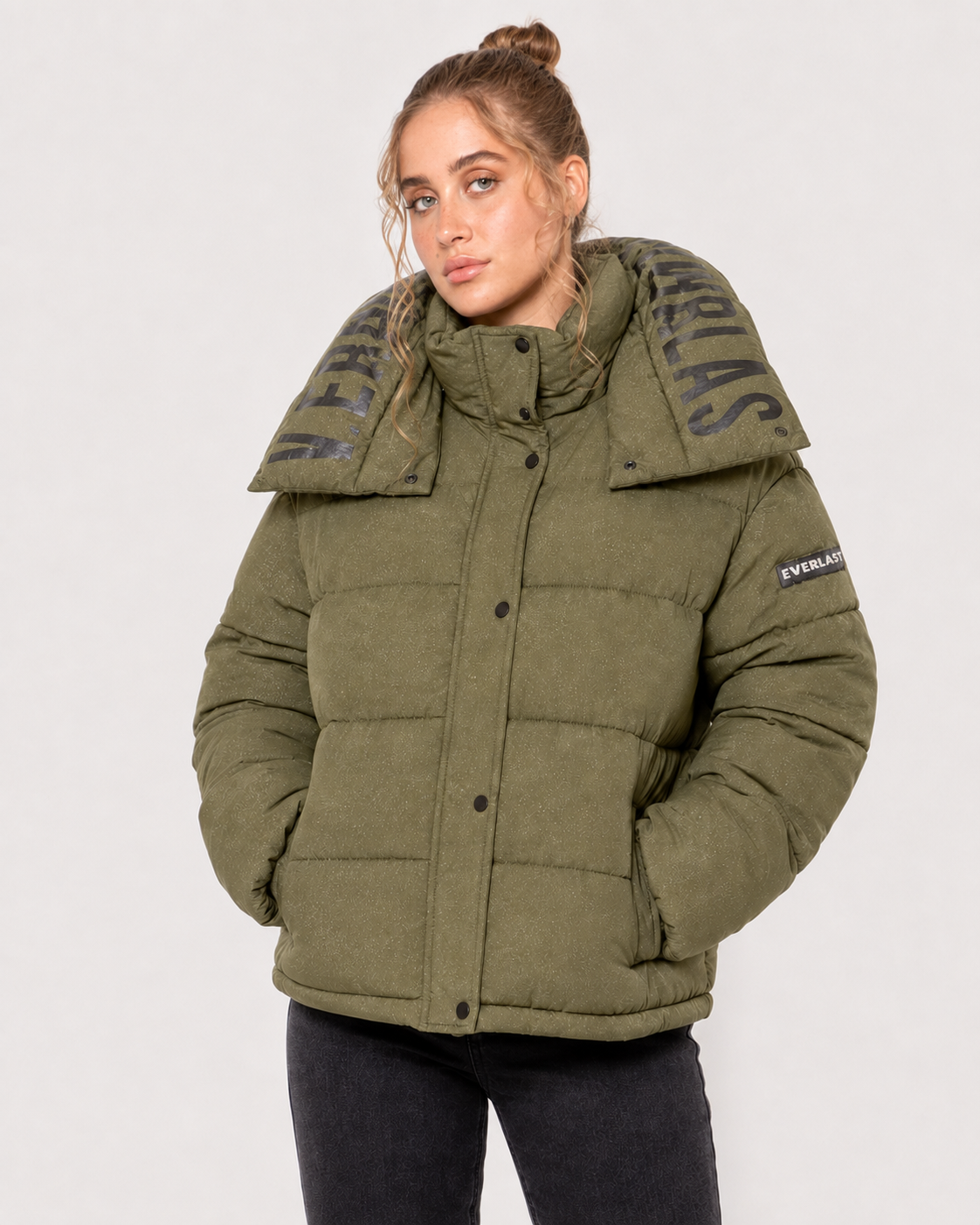 Parka puffer Everlast | Verde militar con capucha desmontable (100% poliéster)| Talla L