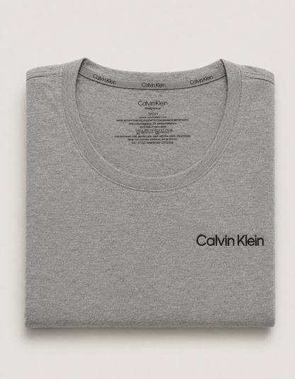 Polera Manga Larga Calvin Klein | Talla indicada S