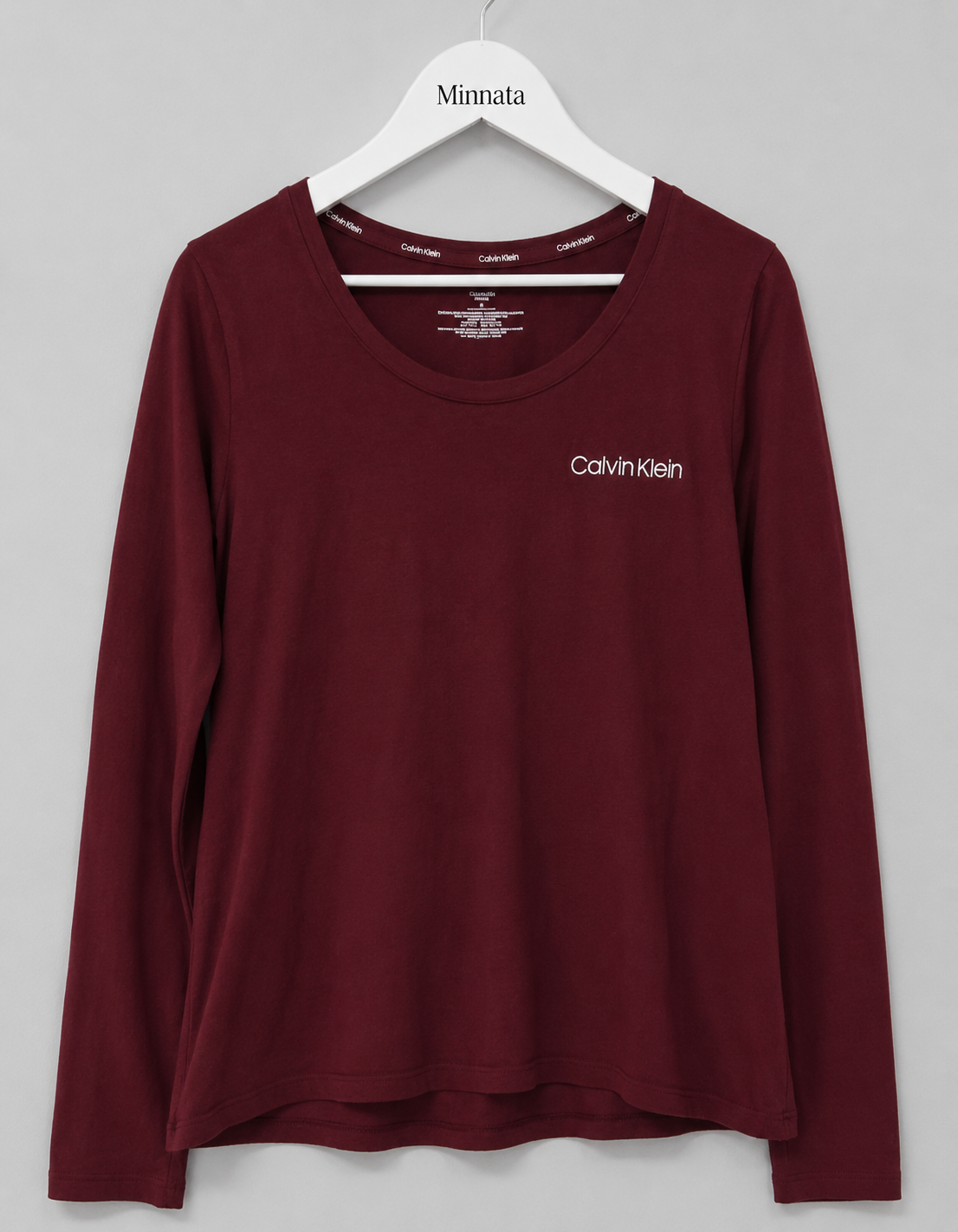 Polera Manga Larga Calvin Klein | Talla indicada M