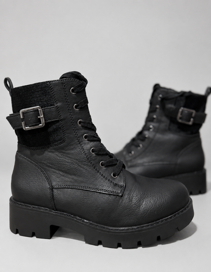Botines marca Via della Rose | Militares con Hebilla | Talla indicada 38