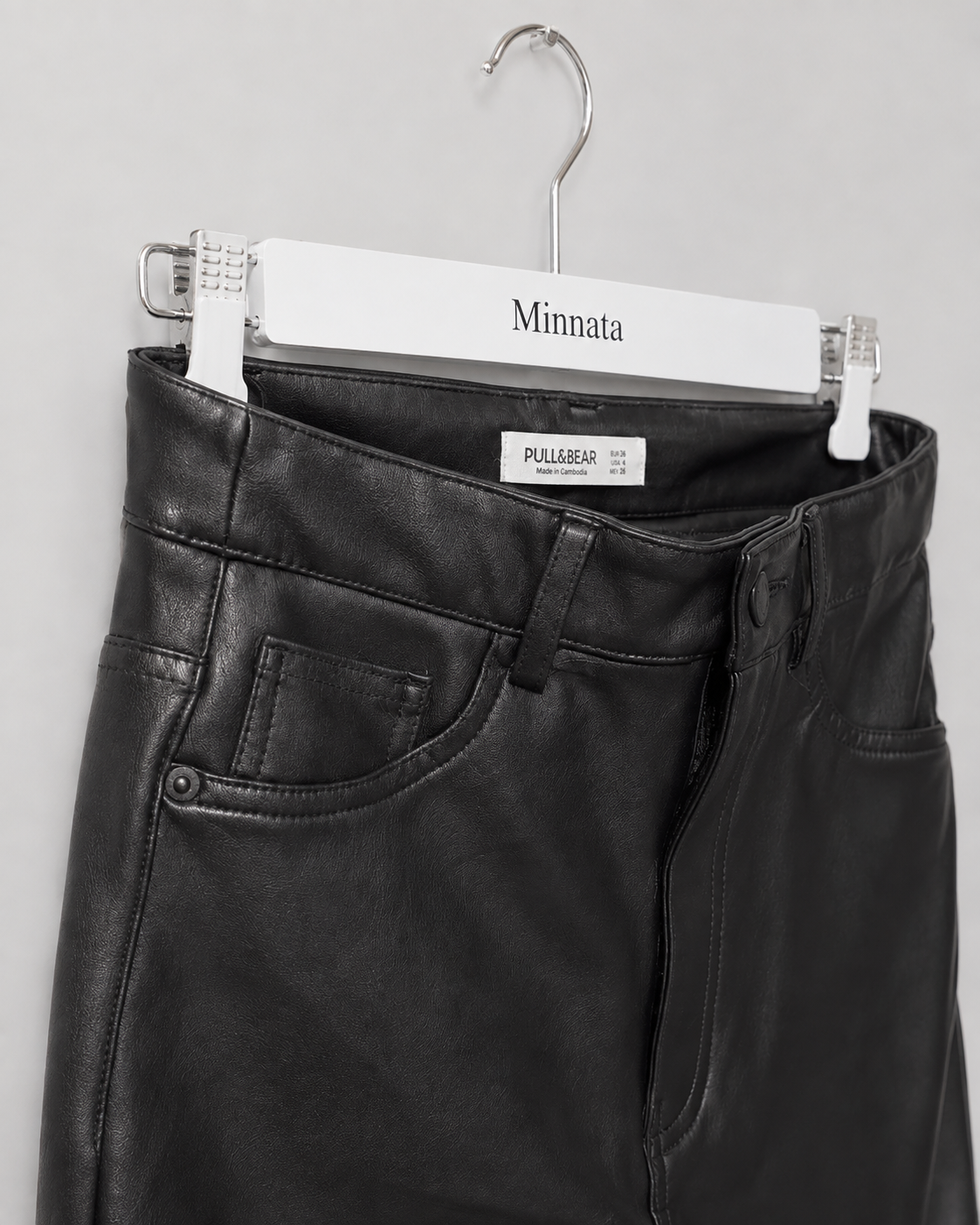 Pantalón símil cuero Pull&Bear |corte skinny tiro alto | Talla XS