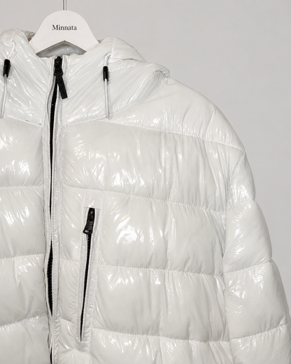 Parka puffer MICHAEL KORS | Blanco perlado brillante con capucha sustentable