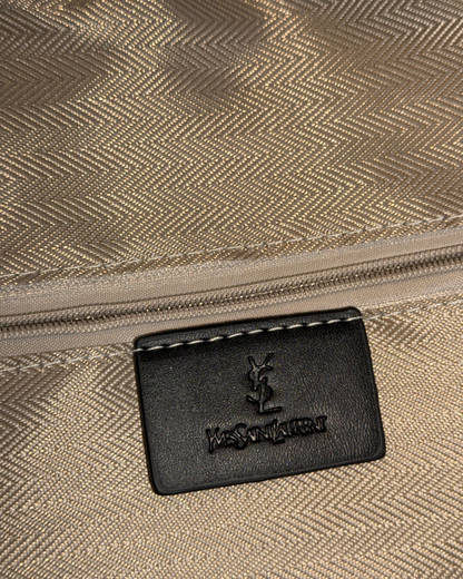 Cartera estructurada estilo diseñador | Con pouch, correa y bolsa protectora
